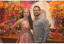 Niver 15 Anos Isabela Valério
