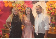 Niver 15 Anos Isabela Valério