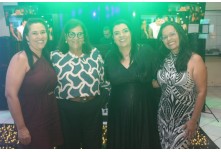  Niver 15 Anos Mirielly