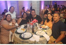 Niver 15 Anos Hellena Reis