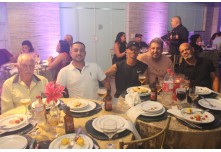 Niver 15 Anos Hellena Reis