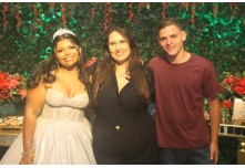 Niver 15 Anos Hellena Reis