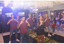 Niver 15 Anos Hellena Reis