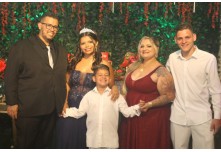 Niver 15 Anos Hellena Reis