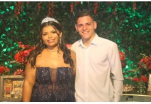 Niver 15 Anos Hellena Reis