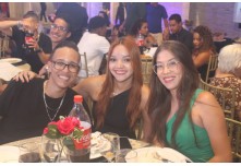 Niver 15 Anos Hellena Reis