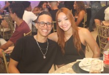 Niver 15 Anos Hellena Reis