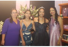 Niver 15 Anos Helisa Beatriz